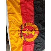 Флаг ГДР