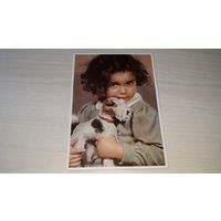 Девочка с собачкой открытка ГДР дети и животные