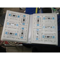 Business English. 10 обучающих аудиокассет Samsung C-60 в пластиковой коробке.
