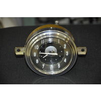 Гордость советского автопрома-раритетные хромированные часы от "Волга-21".Полнейший оригинал в СКЛАДСКОМ сохране.