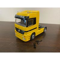 1/43 Mercedes Actros NZG