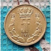 Люксембург 5 франков 1986 года, UNC. Корона.