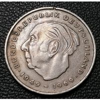 2 марки 1971 Теодор Хойс 20 лет Федеративной Республике (1949-1969) "G" - Карлсруэ