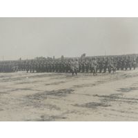 Фото ПМВ 75 RD Полковое построение офицеры и солдаты в пикельхельмах.Оригинал!