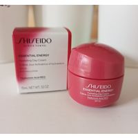 Увлажняющий дневной крем Shiseido Essential Energy SPF20 15 ml