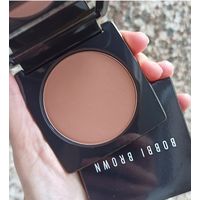 Бронзер Bobbi Brown Bronzing Powder 9 gr в оттенке Medium