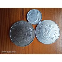 Индия 1 рупия 2001, Греция 10 драхм 1976, Чехия 10 геллеров 1994  -94