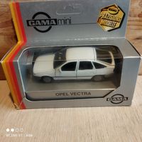 OPEL VECTRA. GAMA.Оригинал.Германия.1/43.