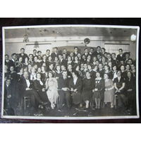 Фото выпуска Виленской белорусской учительской семинарии Зана 1935 год
