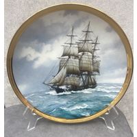 Декоративная тарелка ВЕЛИКИЕ КОРАБЛИ ЗОЛОТОГО ВЕКА ПАРУСОВ SOVEREIGN OF THE SEAS Англия Franklin Mint 22.5