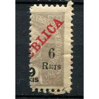 Португальские колонии - Индия - 1911 - Надпечатка нового номинала 6 REIS на 9R c вертикальным перфином - [Mi.266] - 1 марка. MH.  (Лот 131Bi)