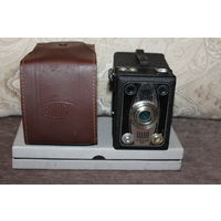 Фотоаппарат Bilora Standard Box 6X9 Synchro-Flash, затвор рабочий, 1950-е года.