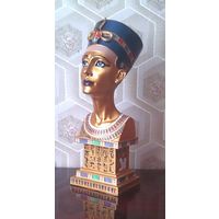 Статуэтка бюст Нефертити, царица Египта