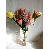 Букет цветов Тюльпаны и сирень СССР искусственные цветы пластик