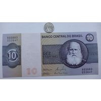 Werty71 Бразилия 10 крузейро 1980 UNC банкнота