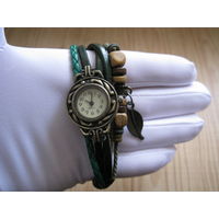 Женские наручные часы браслет в винтажном стиле