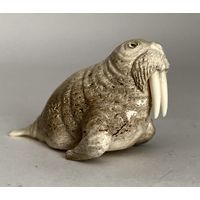 Окимоно - фигурка морж