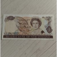 Распродажа! Новая Зеландия 1 доллар 1989 г.