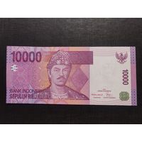 Индонезия 10 000 рупий 2005г unc, пресс