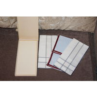 Винтажные, носовые платки в коробке, 3 шт, размер 45*45 см.