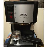 Кофеварка молотый кофе рожковая DeLonghi BAR 14F компактная