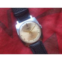 Часы ПОБЕДА 2602 из СССР 1980-х