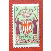 Монако. Герб. ( 1 марка ) 1954 года. 6-12.