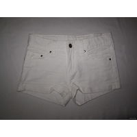 Белые джинсовые шорты H&M, р.146
