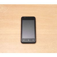 Смартфон BQ BQ-4072 Strike Mini (чёрный цвет). Комплект: коробка.