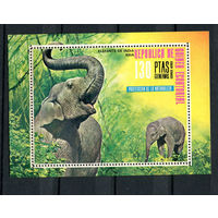 Экваториальная Гвинея - 1976 - Животные Азии - [Mi. bl. 238] - 1 блок. MNH.