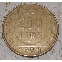 Италия 200 лир, 1980 (15-3-12)