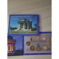 Ирландия - набор монет евро регулярного чекана (8 монет) 2003 года в буклете.