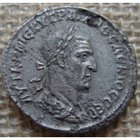 Траян Деций, 248-251 гг. н.э., тетрадрахма. г.Антиохия на Оронте Орел с раскрытыми крыльями,стоящего слева на ветке 13,42 гр.26,5мм