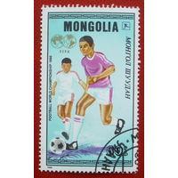 Монголия. Футбол. ( 1 марка ) 1986 года. 4-14.