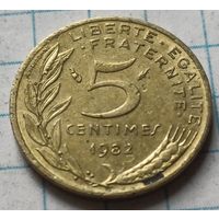 Франция 5 сантимов, 1982      ( 2-3-10 )