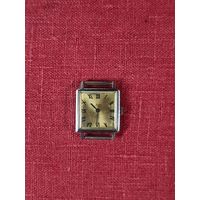 Часы ,,Луч 1801'' женские СССР.