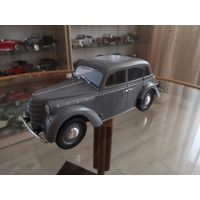 Модель 1:18 Москвич 400-420 1946-290б.р  Масштаб 1:24 Москвич 70 б.р, Ким 10-50 70 б. р.