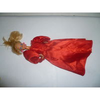 Кукла "MATTEL"с поворотным туловищем.