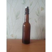 Бутылка 0,33 с пробкой немецкая окупация