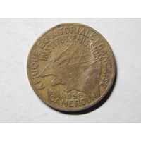 Камерун 25 франков 1958г.