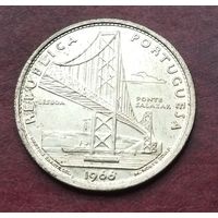 Серебро 0.650! Португалия 20 эскудо, 1966 Открытие моста Антониу Салазара