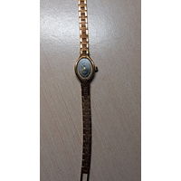 Часы ЛУЧ кварц женские с браслетом