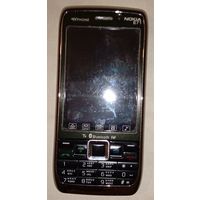 Мобильный телефон E71