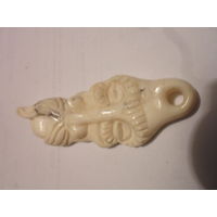 Фигурка из моржового клыка