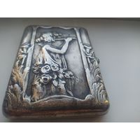 Портсигар серебро 84 проба, вес 211 грамм.