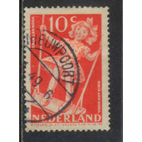 Нидерланды 1948 Вып Для детей Девочка на качеле #514