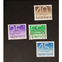 Нидерланды. Стандарт, 4 марки #0323-Л1P19