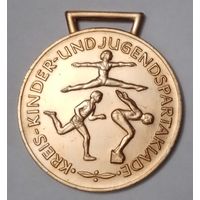 Спортивная медаль детской спартакиады ГДР