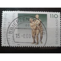 Германия 2000 скульптура Михель-1,4 евро гаш.
