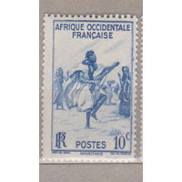 Французские колонии Французская Западная Африка 1947 год   лот 12 Верблюды Фауна оружие ЧИСТАЯ